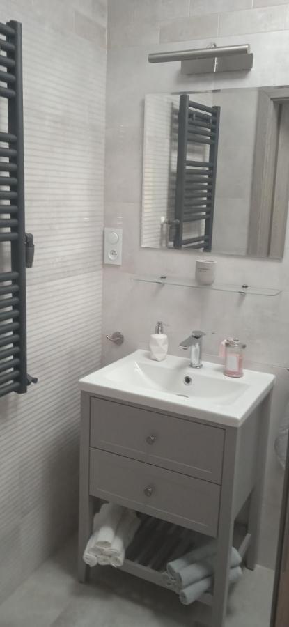 Apartament Klonowa Познан Екстериор снимка