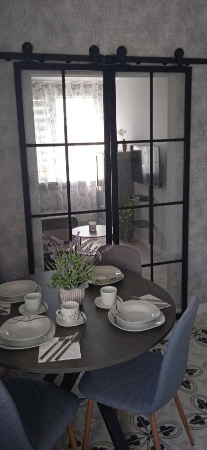 Apartament Klonowa Познан Екстериор снимка